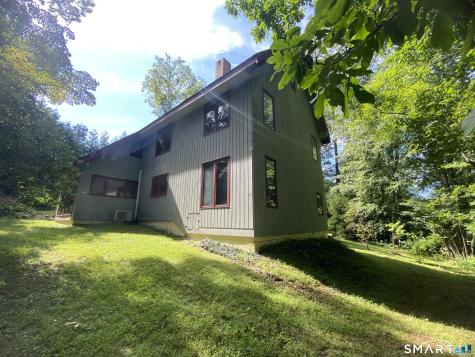26 Eastwood Drive Branford CT 06405