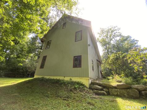 26 Eastwood Drive Branford CT 06405