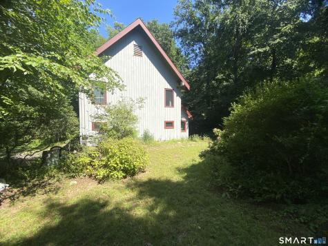 26 Eastwood Drive Branford CT 06405