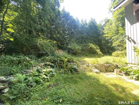 26 Eastwood Drive Branford CT 06405