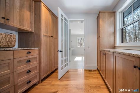 81 Strawberry Hill Road Madison CT 06443
