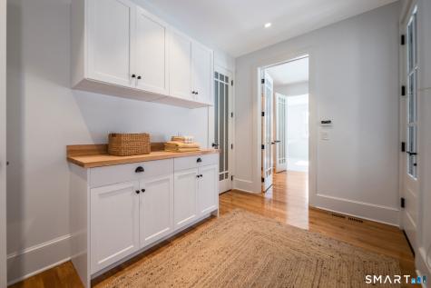 81 Strawberry Hill Road Madison CT 06443