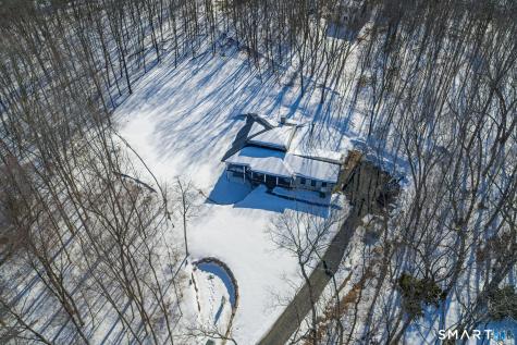81 Strawberry Hill Road Madison CT 06443
