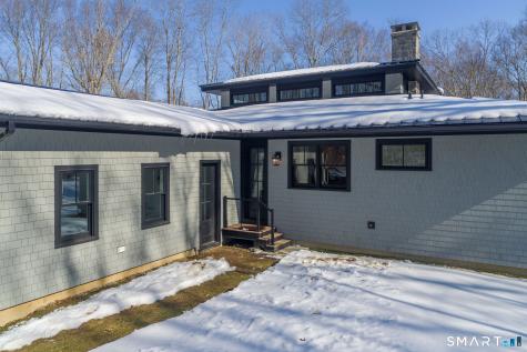 81 Strawberry Hill Road Madison CT 06443