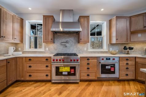 81 Strawberry Hill Road Madison CT 06443