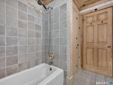 53 Orchard View Road Guilford CT 06437