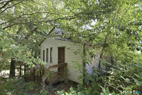 384 Milford Street Burlington CT 06013