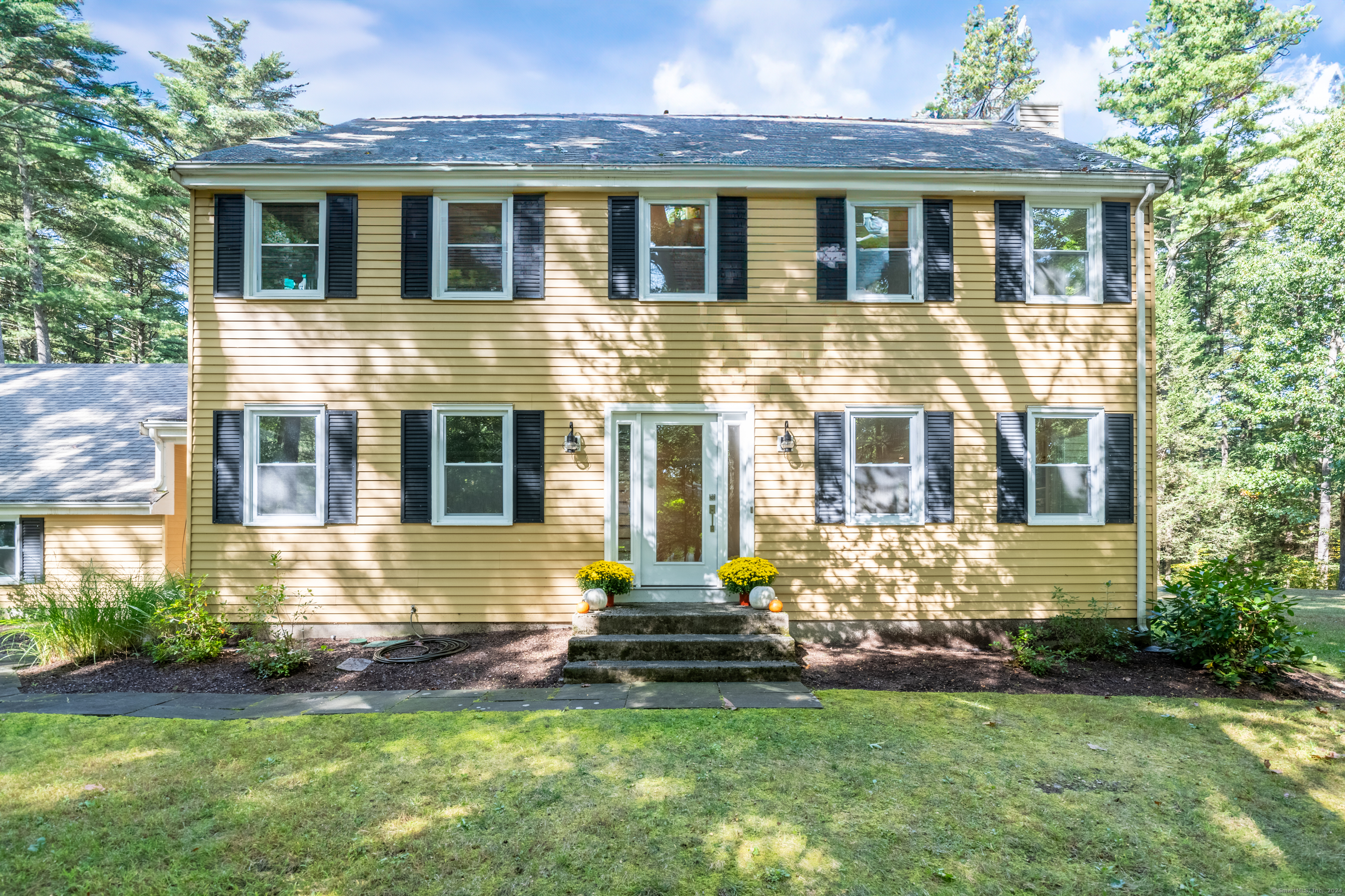 19 Sanctuary Drive Simsbury CT 06070