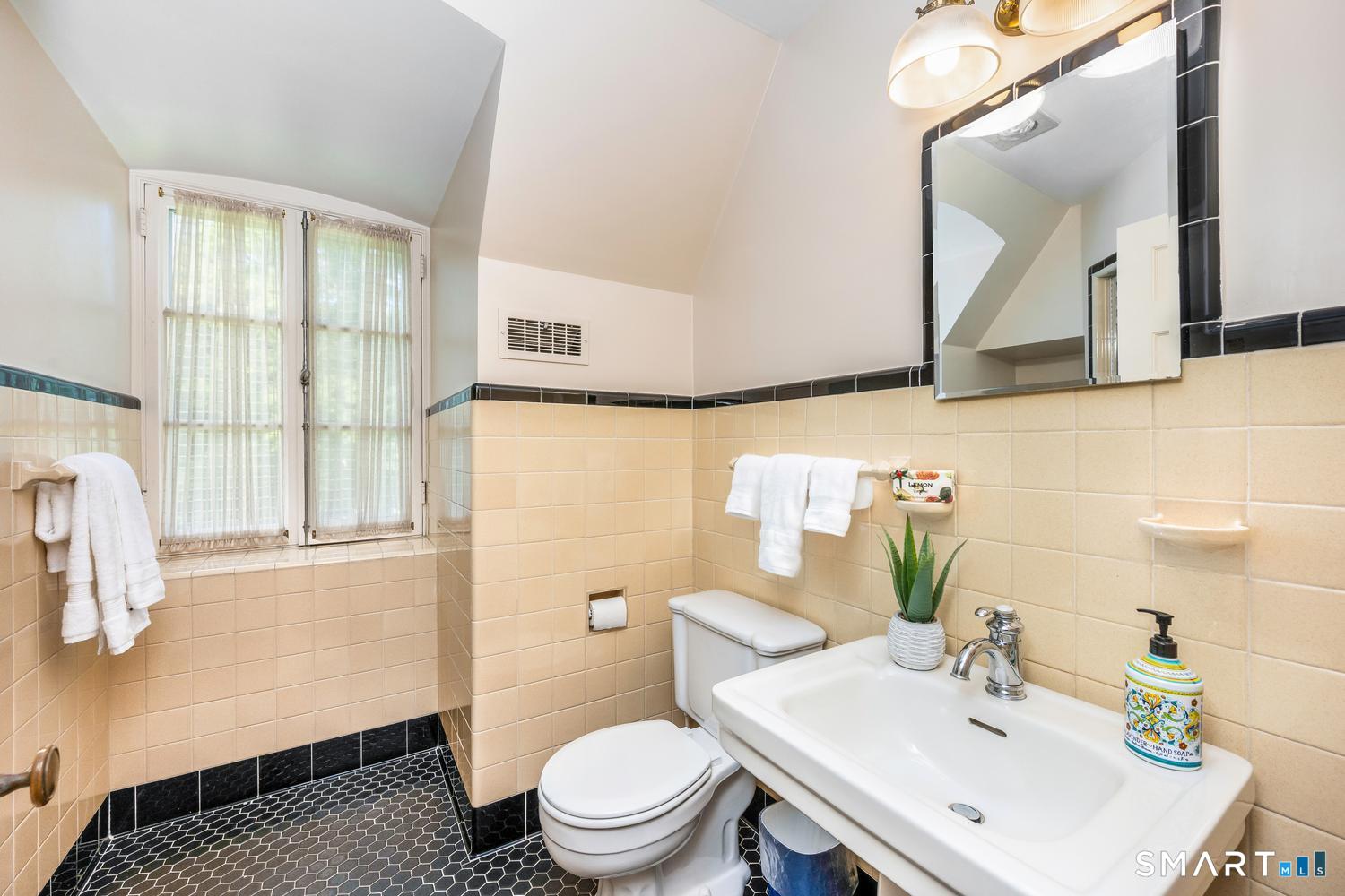 15 Wildcat Road Darien CT 06820