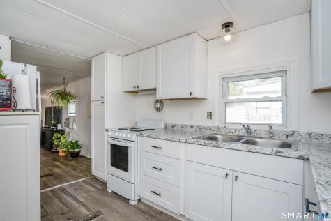9 Main Street South Windsor CT 06074