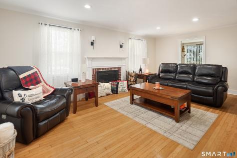 135 Laurel Place Bridgeport CT 06604