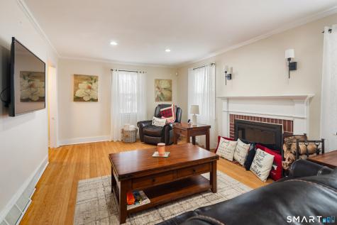 135 Laurel Place Bridgeport CT 06604