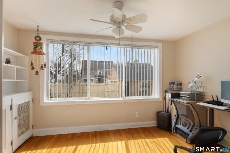 135 Laurel Place Bridgeport CT 06604