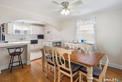 135 Laurel Place Bridgeport CT 06604