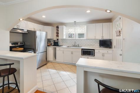 135 Laurel Place Bridgeport CT 06604