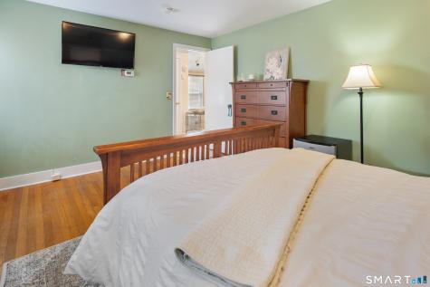 135 Laurel Place Bridgeport CT 06604