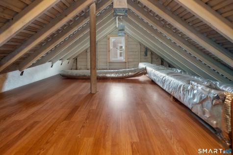 135 Laurel Place Bridgeport CT 06604