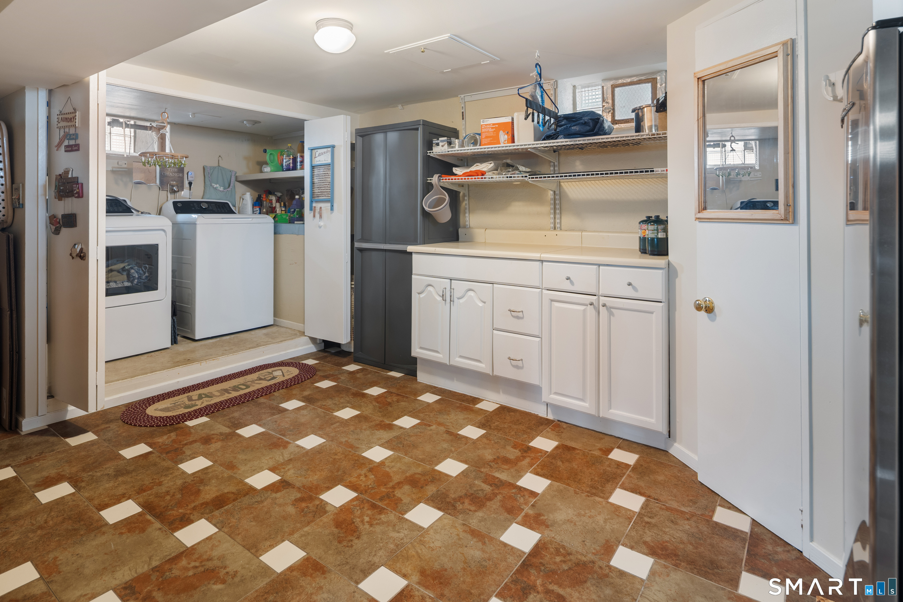 135 Laurel Place Bridgeport CT 06604