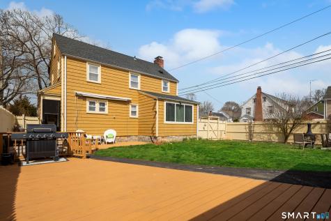 135 Laurel Place Bridgeport CT 06604