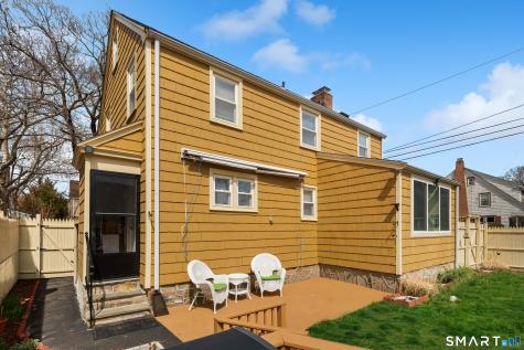 135 Laurel Place Bridgeport CT 06604