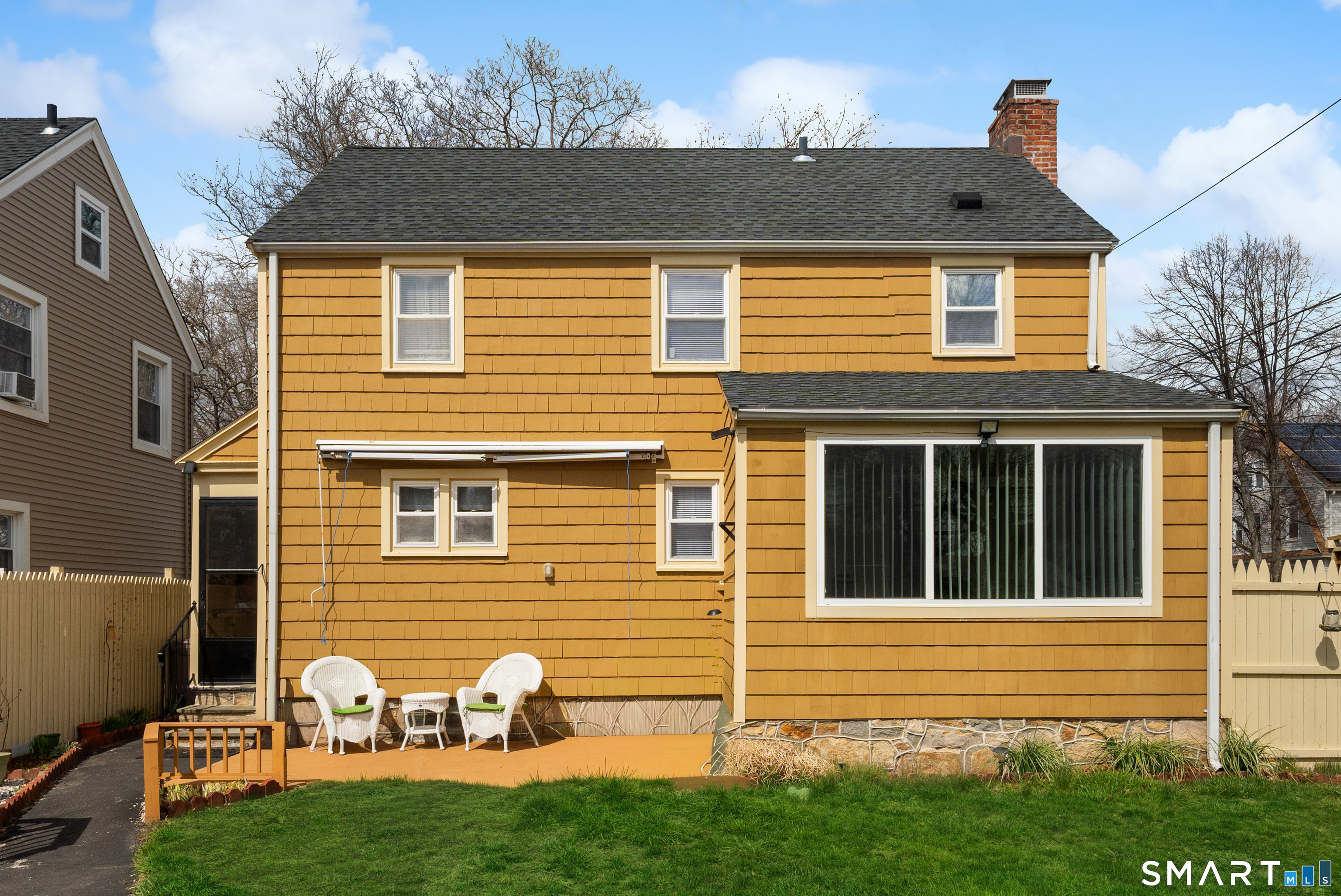 135 Laurel Place Bridgeport CT 06604