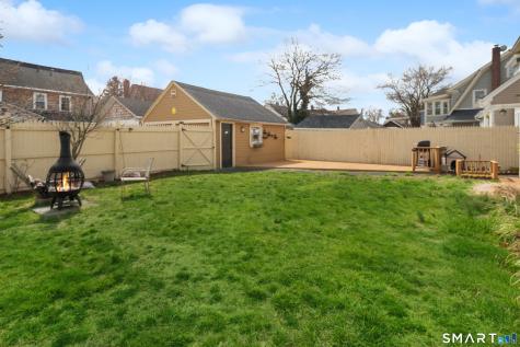 135 Laurel Place Bridgeport CT 06604