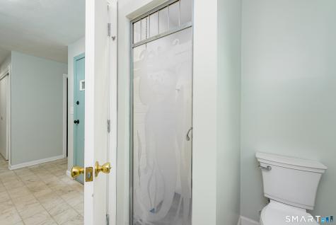 8 Lincoln Avenue West Hartford CT 06117