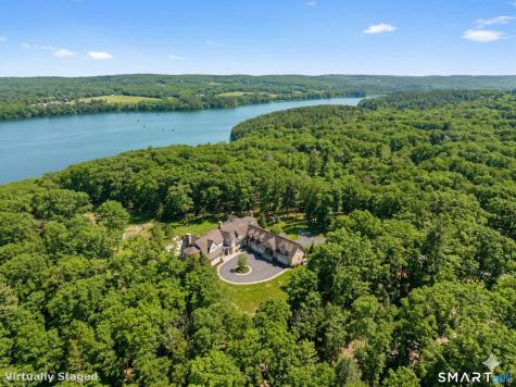 5 Viewpoint Lane Ellington CT 06029