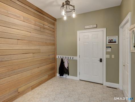 344 Andrews Street Southington CT 06489