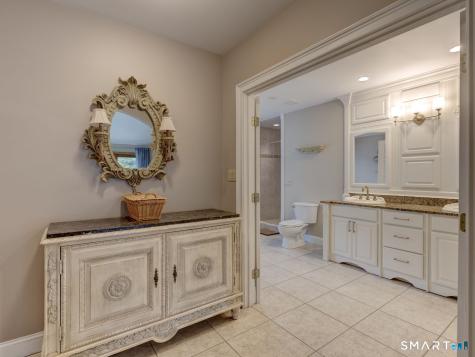 344 Andrews Street Southington CT 06489