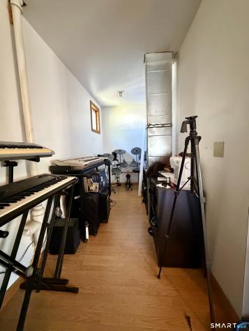 199 Paddock Avenue Meriden CT 06450