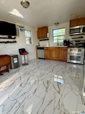 199 Paddock Avenue Meriden CT 06450