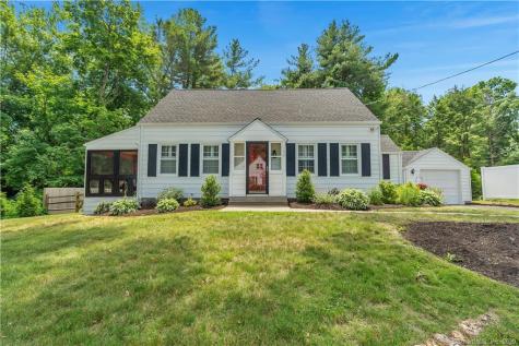 152 Vineyard Road Hamden CT 06517