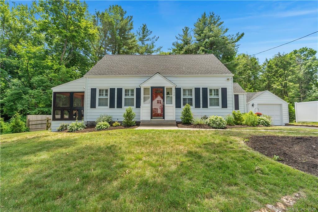 152 Vineyard Road Hamden CT 06517
