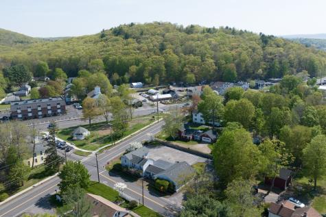 141 Dowd Avenue Canton CT 06019