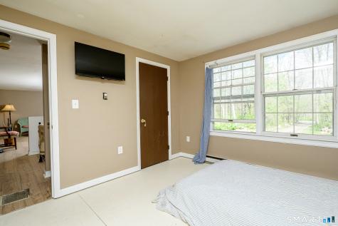 63 Estabrooks Road Hampton CT 06247
