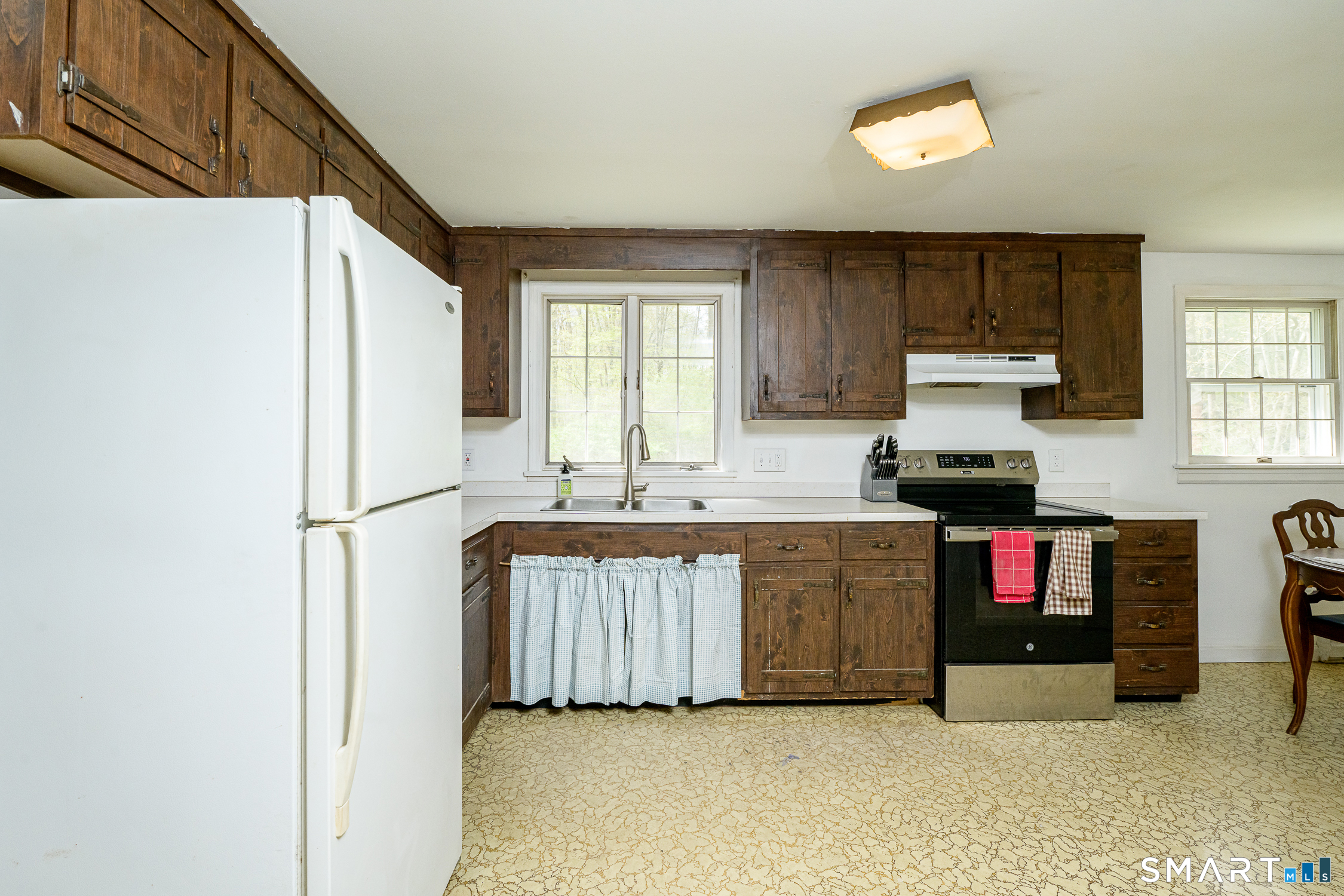 63 Estabrooks Road Hampton CT 06247