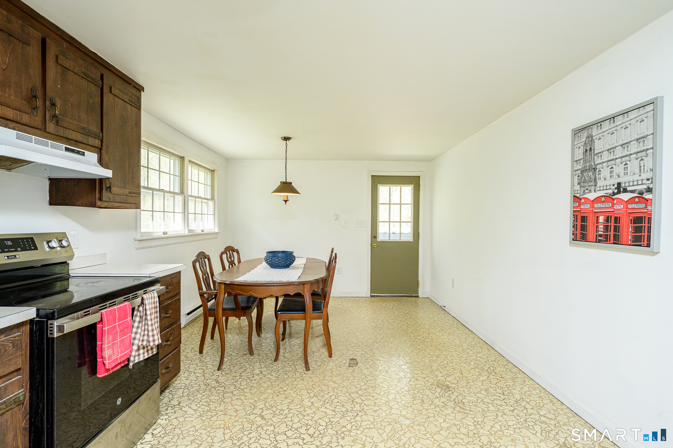 63 Estabrooks Road Hampton CT 06247
