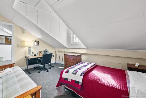 595 Town Hill Road New Hartford CT 06057