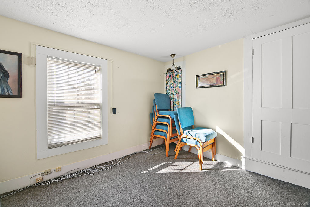 595 Town Hill Road New Hartford CT 06057