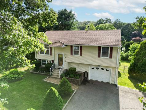 97 Celentano Drive Naugatuck CT 06770