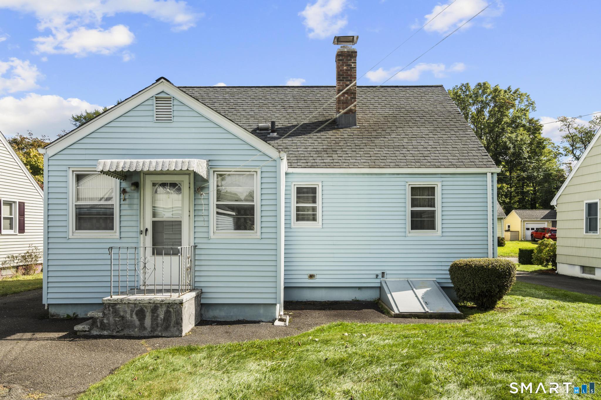135 Legion Avenue Stratford CT 06614