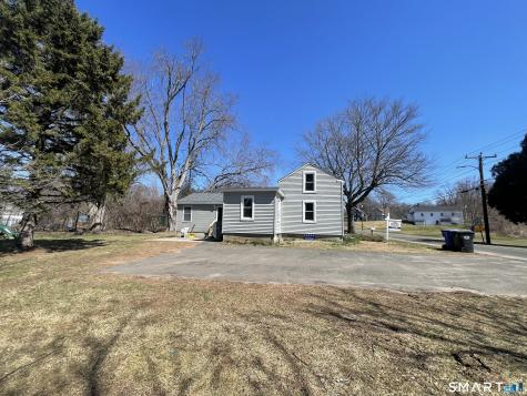 4 Pleasant Street East Windsor CT 06088