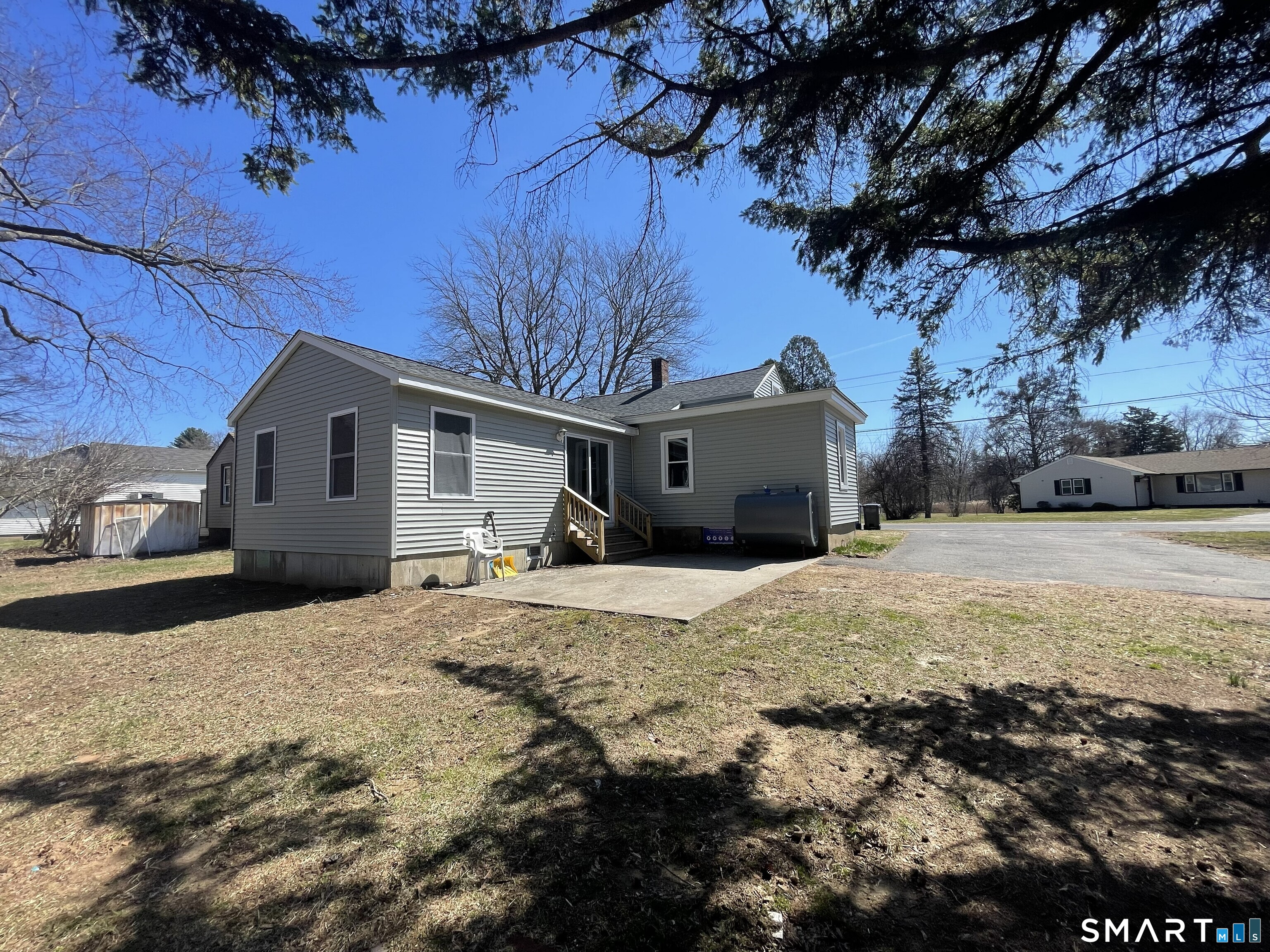 4 Pleasant Street East Windsor CT 06088