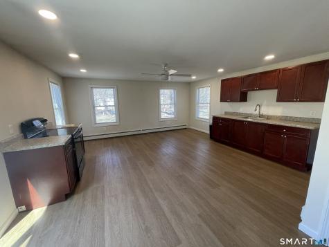 4 Pleasant Street East Windsor CT 06088