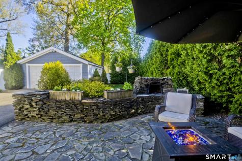 6 James Street Windsor Locks CT 06096