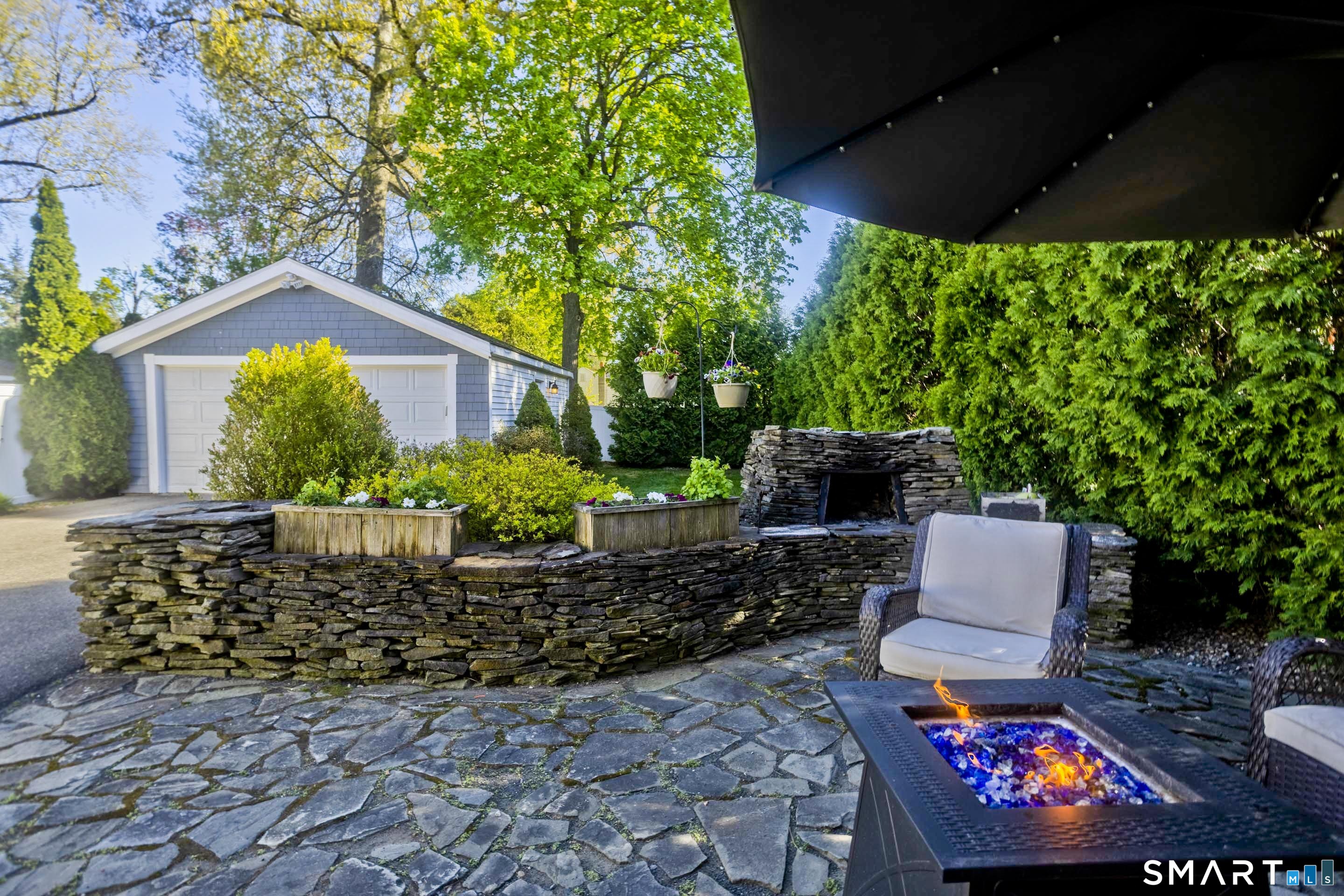 6 James Street Windsor Locks CT 06096