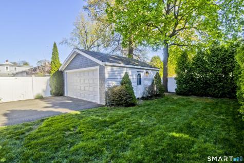 6 James Street Windsor Locks CT 06096