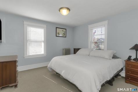 6 James Street Windsor Locks CT 06096