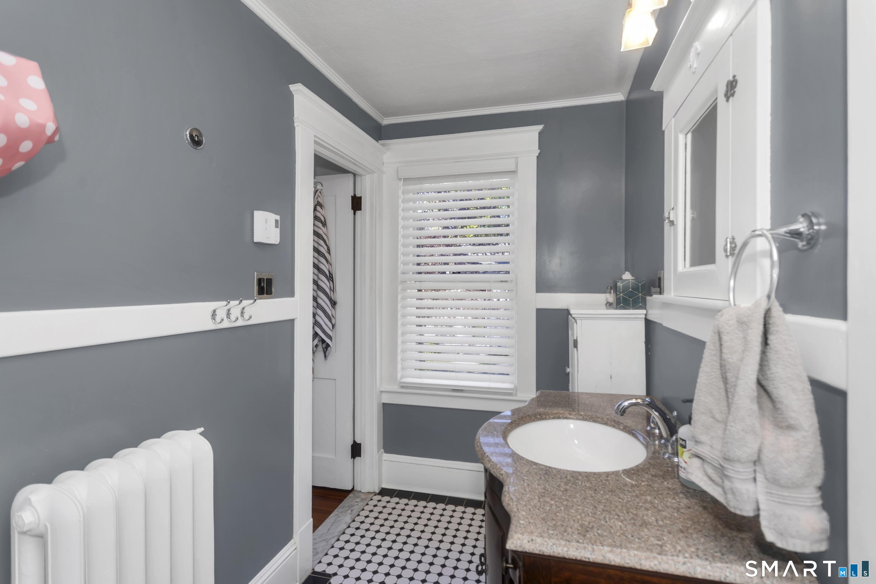 6 James Street Windsor Locks CT 06096